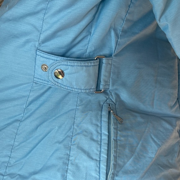 Vintage made in Edmonton Canada Woolrich Sky Blue Puffer Coat - Picture 9 of 9